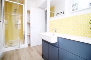 Photo 13- click for photo gallery